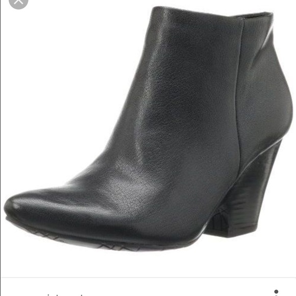 Kenneth Cole Reaction Black leather ankle boots - Picture 1 of 4